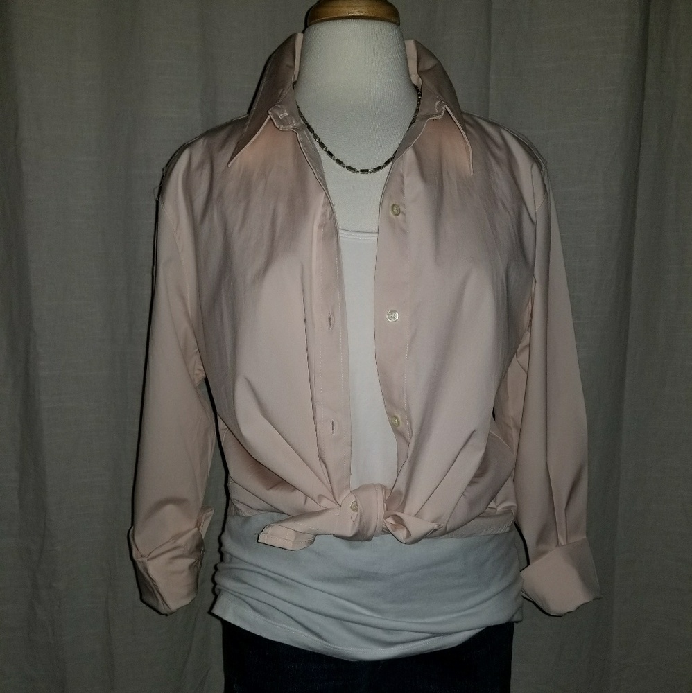 Gap Light Pink Button Up w/ Stretch